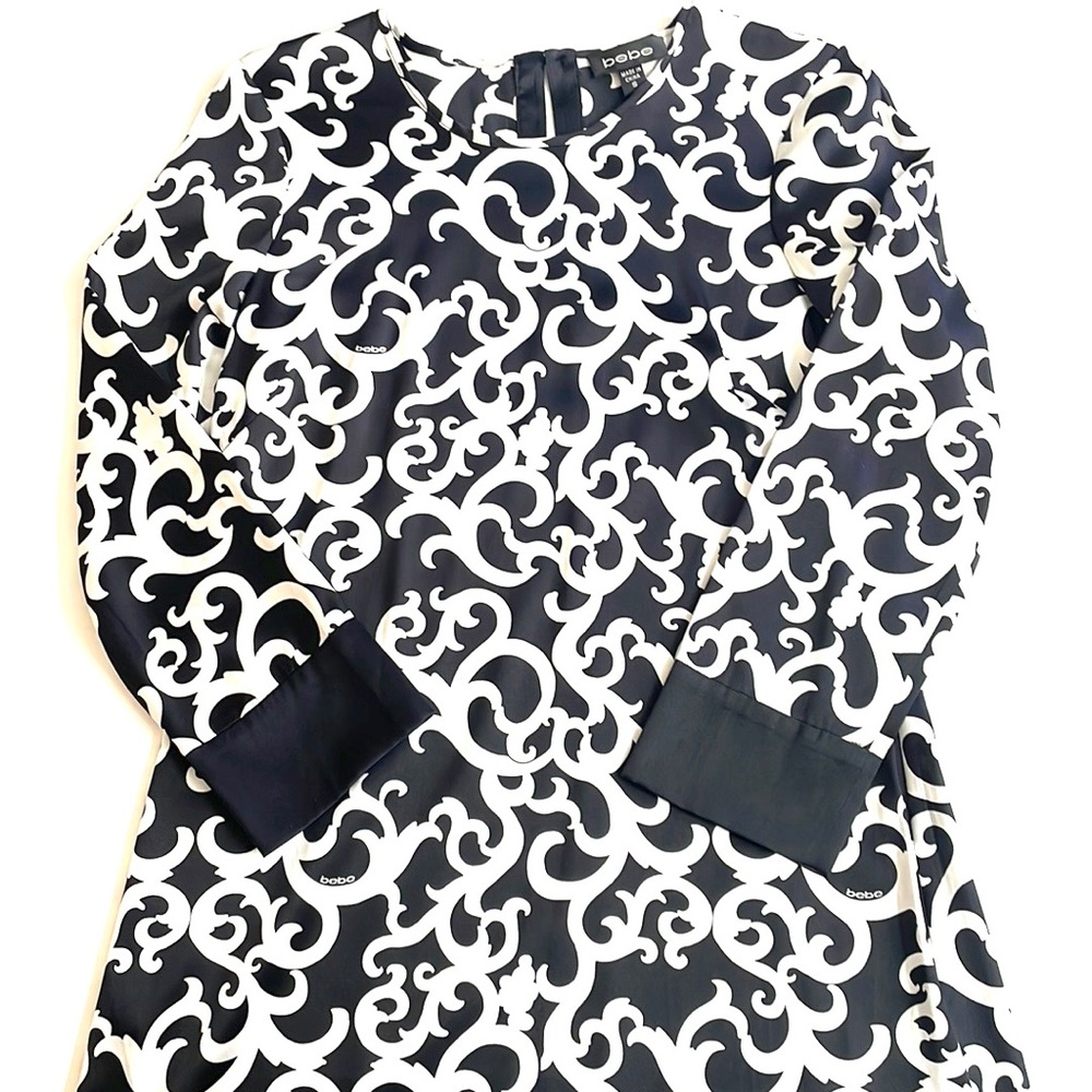 NWT Bebe Black/Off White Paisley Silk Shift Dress, Size S